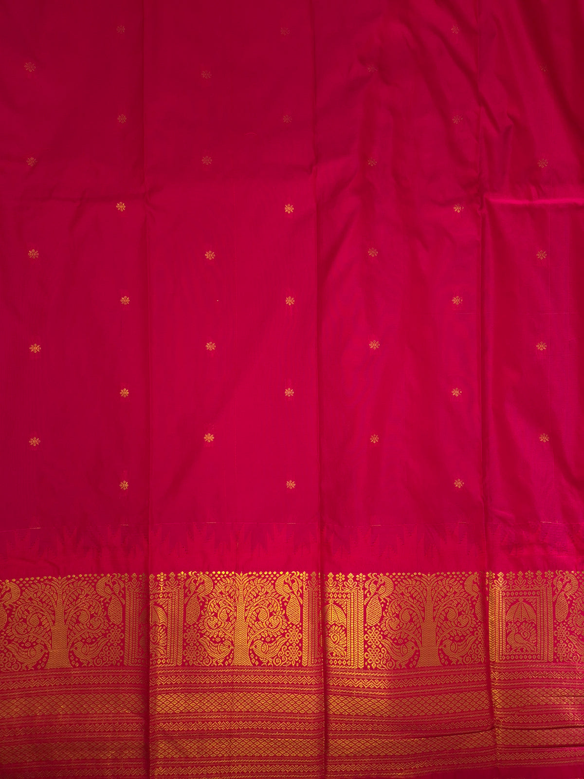 Turquoise Blue Gadwal Silk Saree with all-over Golden Buttas and Intricate Design on Red Border