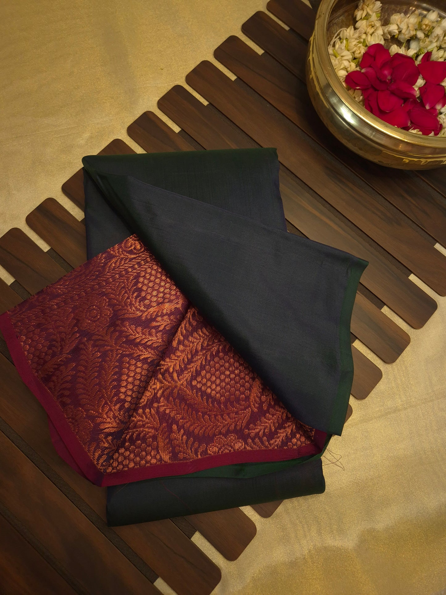 Dual Shade of Navy Blue and Bottle Green Plain Borderless Soft Silk Saree with contrast Maroon Pallu