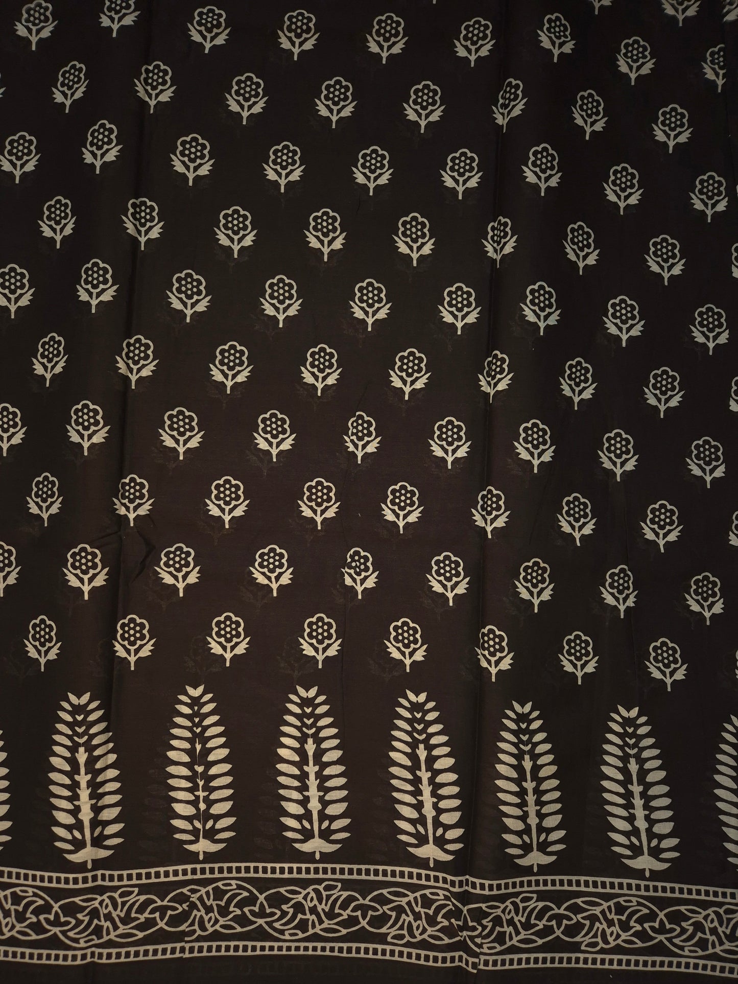 Black and White Floral Printed Pure Cotton Saree