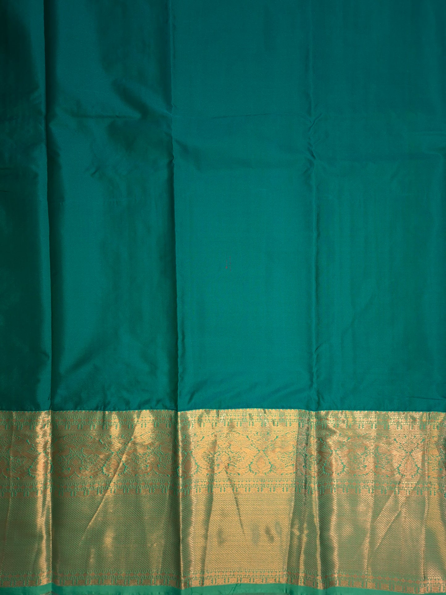 Beige Kanchipuram Silk Saree with Turquoise Border and Golden Zari