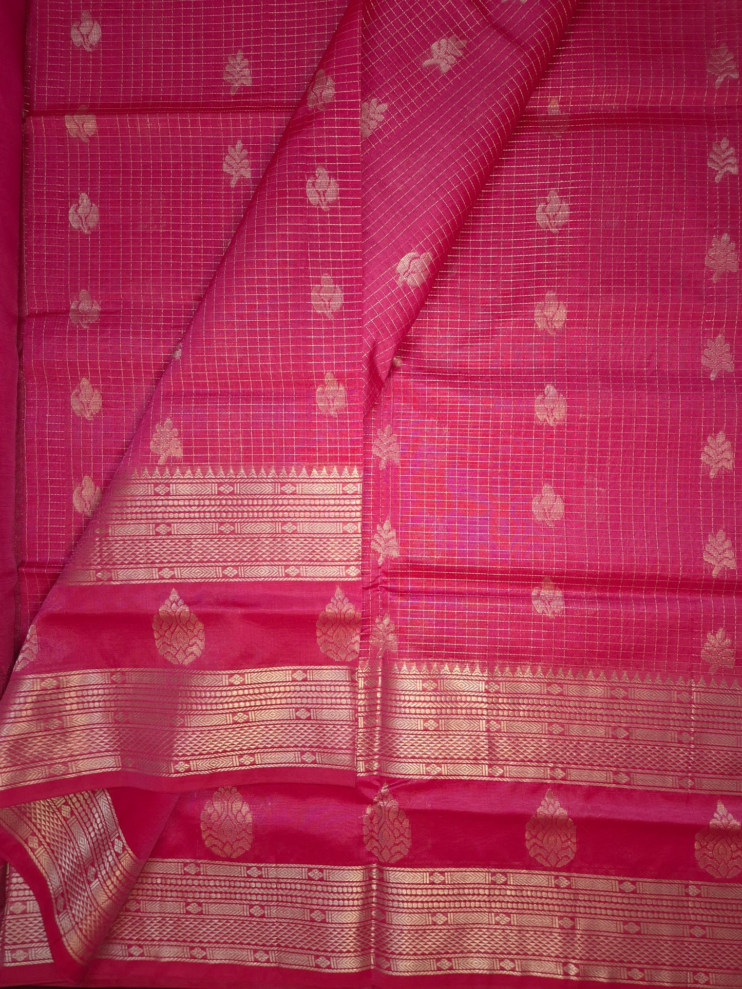 Pink Mangalgiri Pattu Silk Saree with Silver Zari