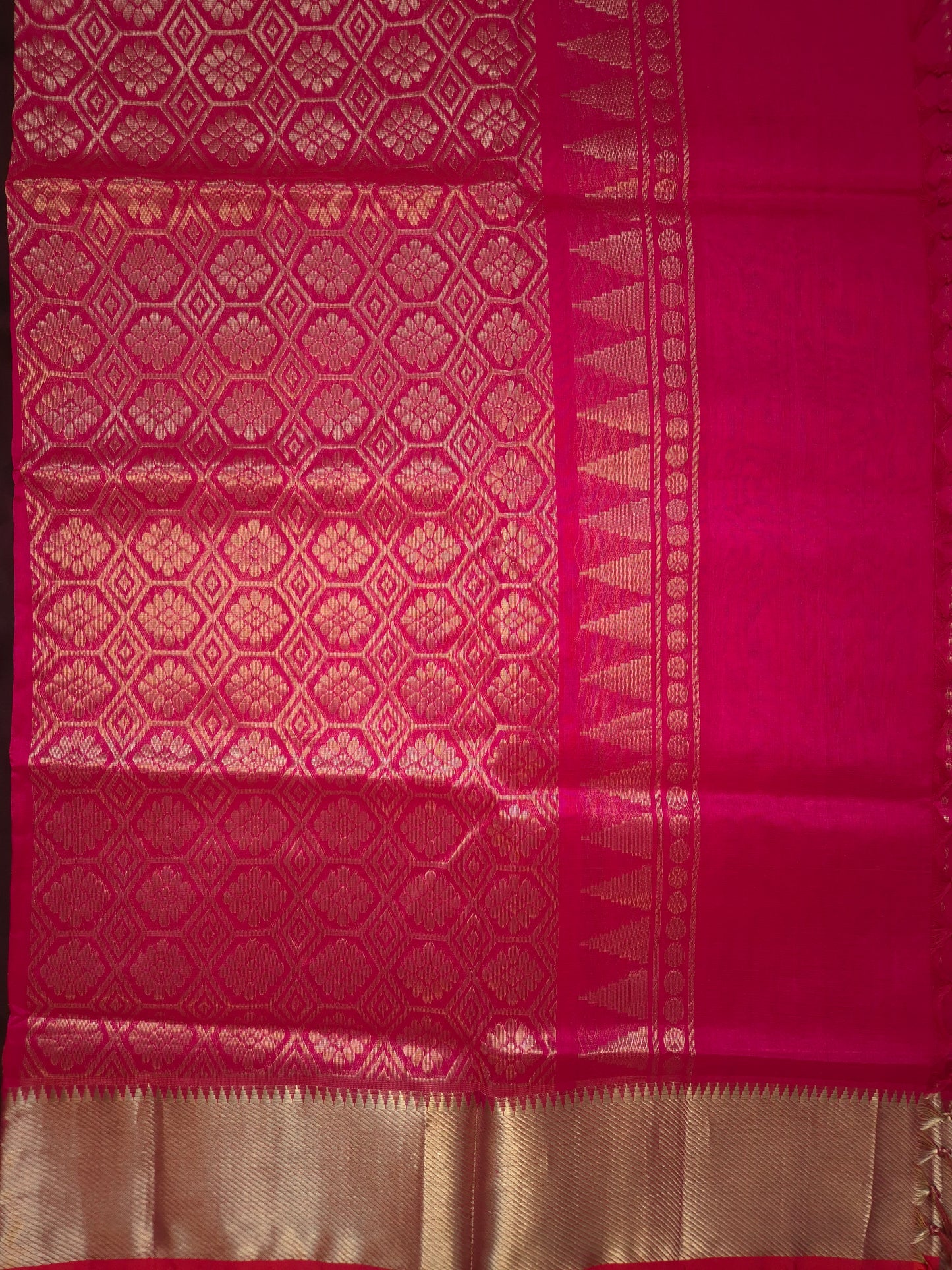 Rani Pink Mangalgiri Kollam Pattu Silk Saree with all-over woven Silver Zari