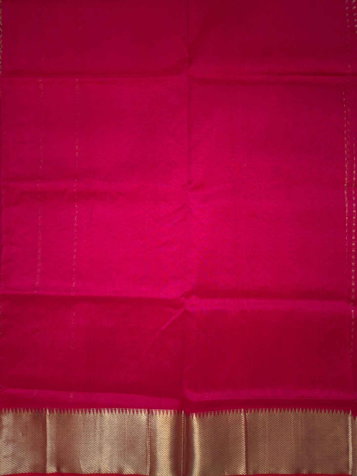 Rani Pink Mangalgiri Kollam Pattu Silk Saree with all-over woven Silver Zari