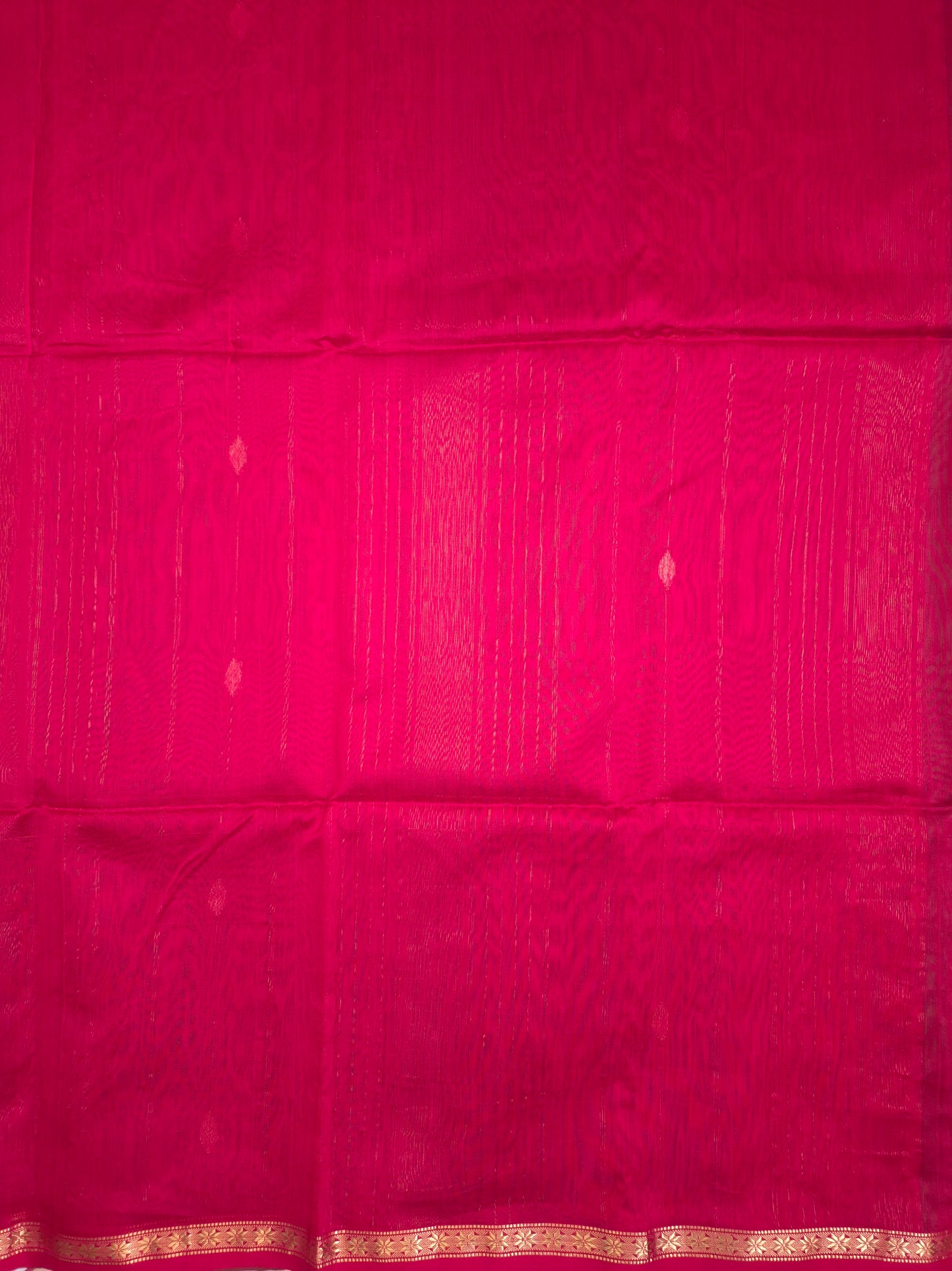 Dark Green Maheshwari Silk Saree with Red combination