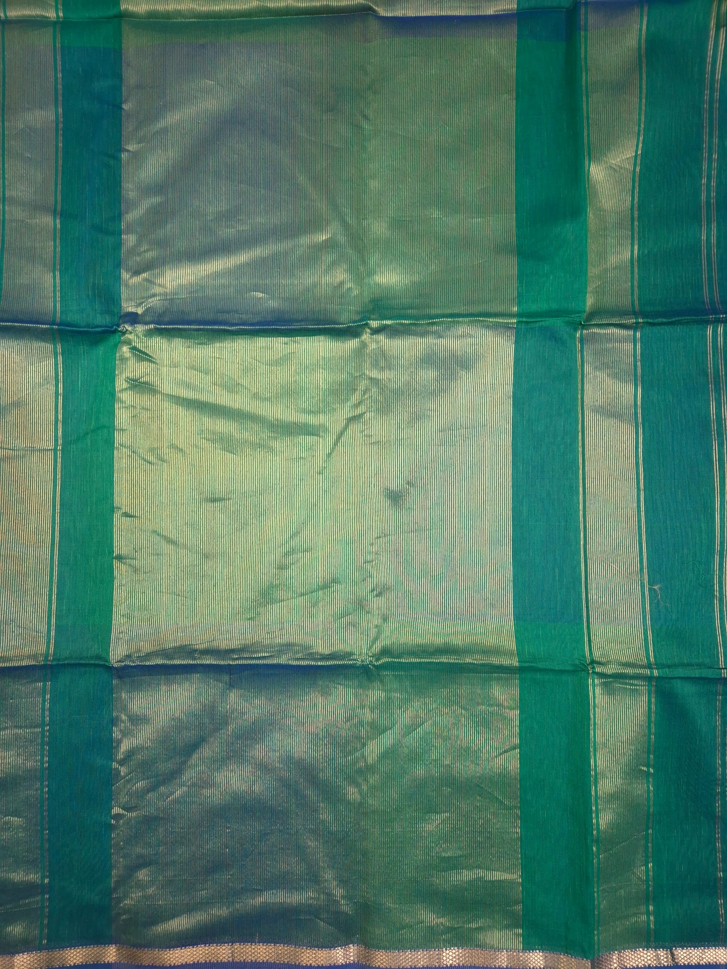 Peacock Green Maheshwari Silk Saree with Blue Tinge