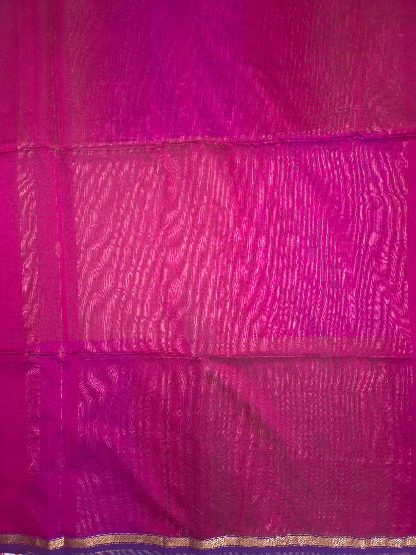 Magenta Pink Maheshwari Silk Saree with Purple and Green Tinge