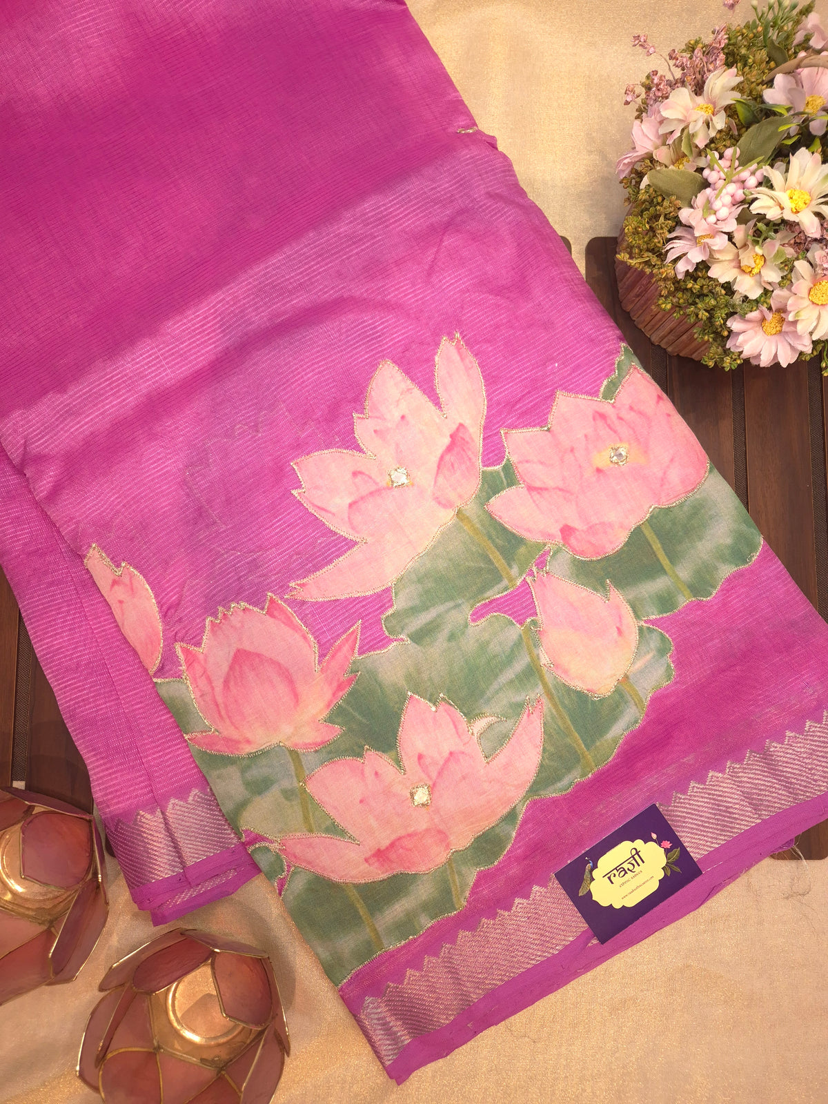 Lavender Pink Lotus Mangalgiri Pattu Saree