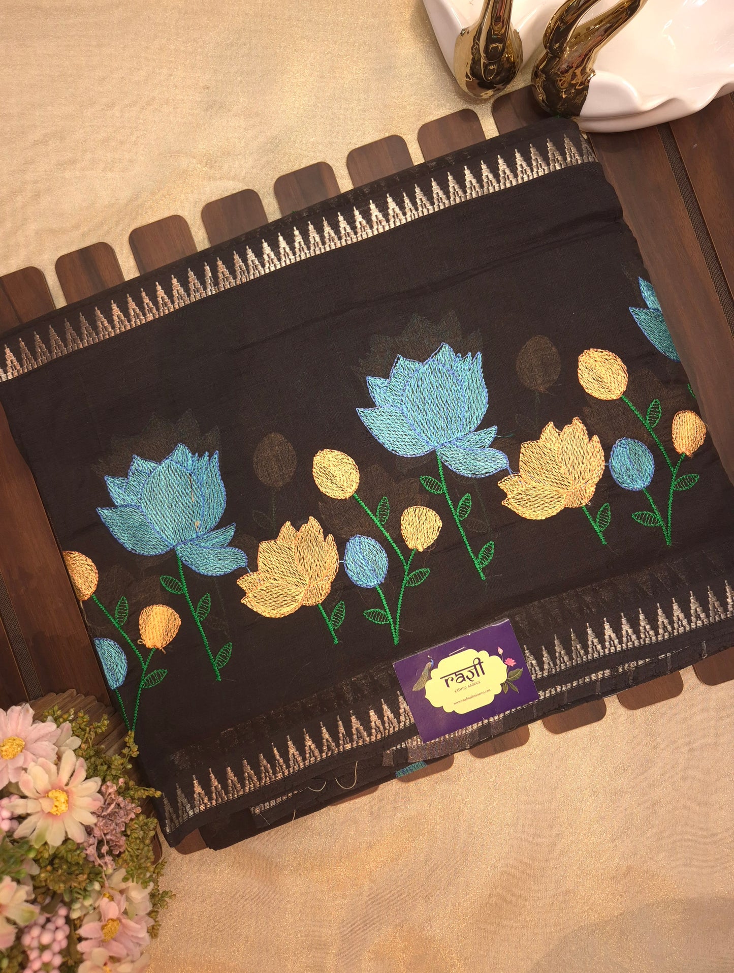 Black Embroidery Mangalgiri Pattu Saree